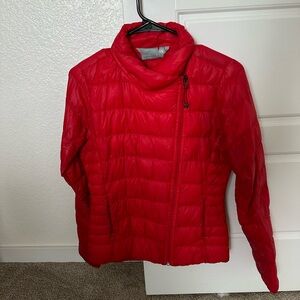 Women’s red Athleta puff jacket